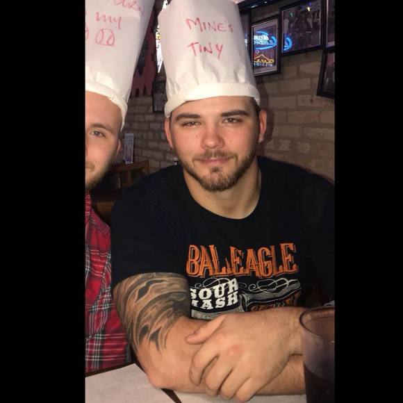 Meet your Posher, Josh - Picture 1 of 1